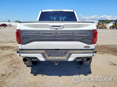 Zdjęcie 6 z 13 samochodu: 2019 FORD F150 RAPTOR VIN:1FTFW1RG4KFC63283 - miniatura