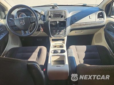 Zdjęcie 8 z 13 samochodu: 2014 DODGE GRAND CARAVAN SXT VIN:2C4RDGCG2ER206155 - miniatura