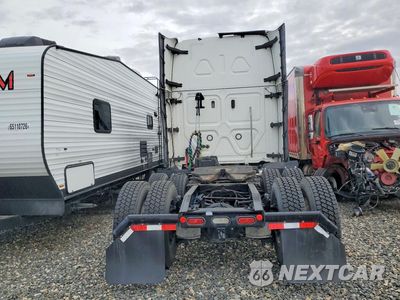 Zdjęcie 6 z 14 samochodu: 2023 FREIGHTLINER CASCADIA 126 SEMI TRUCK VIN:3AKJHHDR0PSNS3867 - miniatura