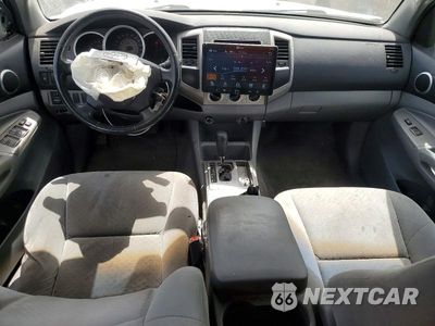 Zdjęcie 8 z 12 samochodu: 2005 TOYOTA TACOMA DOUBLE CAB PRERUNNER VIN:5TEJU62N45Z060911 - miniatura