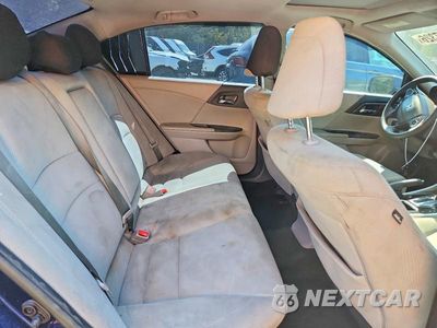 Zdjęcie 10 z 13 samochodu: 2017 HONDA ACCORD EX VIN:1HGCR2F79HA044606 - miniatura