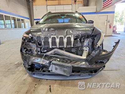 Piąte zdjęcie samochodu w środku: 2016 JEEP CHEROKEE SPORT VIN:1C4PJMAB7GW170074 - miniatura