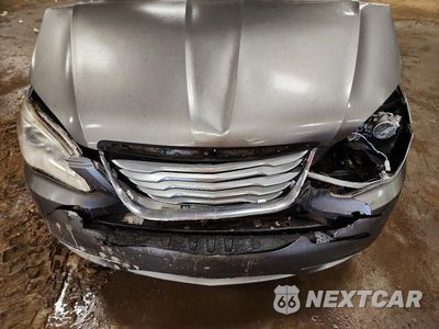 Zdjęcie 11 z 12 samochodu: 2013 CHRYSLER 200 LIMITED VIN:1C3CCBCG1DN501355 - miniatura