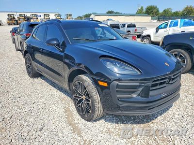 Czwarte zdjęcie samochodu z boku: 2024 PORSCHE MACAN BASE VIN:WP1AA2A50RLB08040 - miniatura