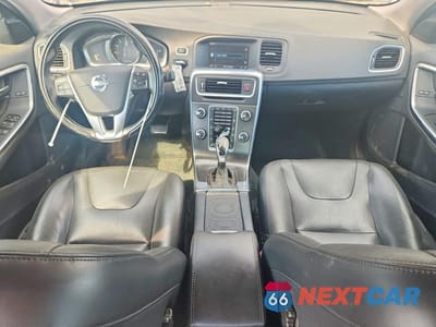 Zdjęcie 8 z 12 samochodu: 2015 VOLVO S60 PREMIER+ VIN:YV140MFC1F2313222 - miniatura
