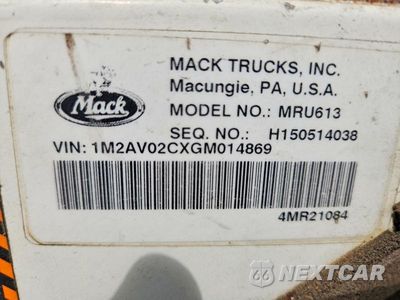 Zdjęcie 11 z 12 samochodu: 2016 MACK MRU613 REFUSE TRUCK VIN:1M2AV02CXGM014869 - miniatura