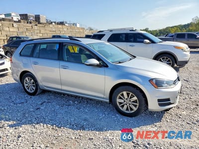 Czwarte zdjęcie samochodu z boku: 2016 VOLKSWAGEN GOLF SPORTWAGEN S VIN:3VWC17AUXGM510509 - miniatura