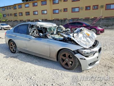 Czwarte zdjęcie samochodu z boku: 2013 BMW 320 I VIN:WBA3B1C51DK130347 - miniatura