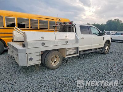 Trzecie zdjęcie samochodu z tyłu: 2017 FORD F350 SUPER DUTY VIN:1FD8W3HT1HEB93500 - miniatura