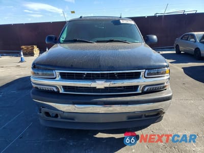 Piąte zdjęcie samochodu w środku: 2005 CHEVROLET TAHOE C1500 VIN:1GNEC13T45R275759 - miniatura