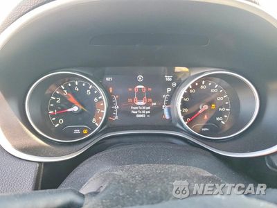 Zdjęcie 9 z 13 samochodu: 2018 JEEP COMPASS LATITUDE VIN:3C4NJDBB9JT115225 - miniatura