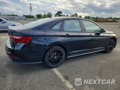 Trzecie zdjęcie samochodu z tyłu: 2025 VOLKSWAGEN JETTA GLI AUTOBAHN VIN:3VW2T7BU1SM027083 - miniatura