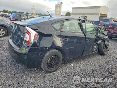 Trzecie zdjęcie samochodu z tyłu: 2014 TOYOTA PRIUS TWO VIN:JTDKN3DU6E1754188 - miniatura
