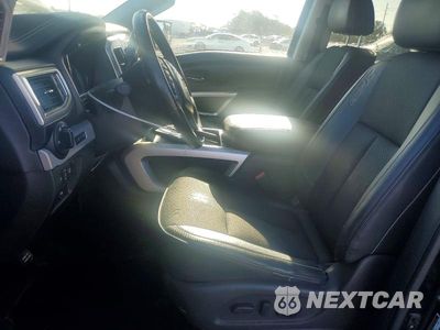 Zdjęcie 7 z 13 samochodu: 2019 NISSAN TITAN PRO-4X VIN:1N6AA1E55KN519513 - miniatura