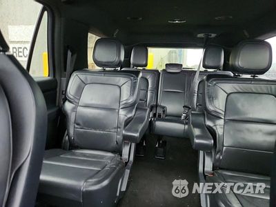 Zdjęcie 10 z 13 samochodu: 2023 LINCOLN NAVIGATOR L RESERVE VIN:5LMJJ3LG8PEL01102 - miniatura