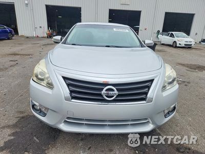 Piąte zdjęcie samochodu w środku: 2015 NISSAN ALTIMA 2.5 SV VIN:1N4AL3AP6FC142908 - miniatura