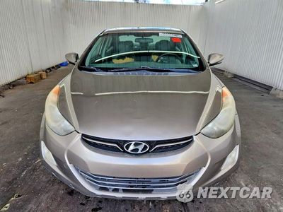 Piąte zdjęcie samochodu w środku: 2013 HYUNDAI ELANTRA LIMITED VIN:5NPDH4AE4DH438430 - miniatura