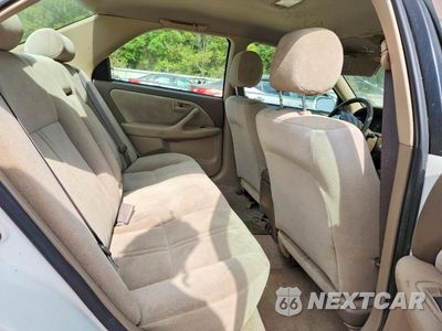 Zdjęcie 10 z 12 samochodu: 2000 TOYOTA CAMRY CE VIN:4T1BG22K0YU973782 - miniatura