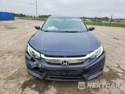 Piąte zdjęcie samochodu w środku: 2016 HONDA CIVIC LX VIN:19XFC2F56GE080745 - miniatura