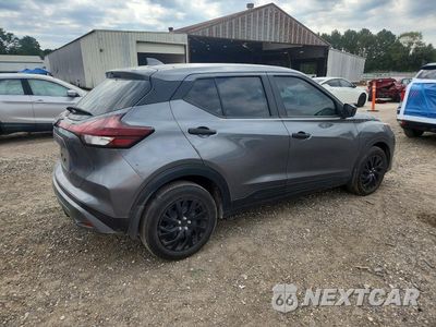 Trzecie zdjęcie samochodu z tyłu: 2025 NISSAN KICKS PLAY S VIN:3N1CP5BV1SL496532 - miniatura