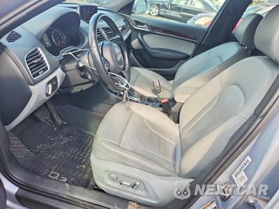Zdjęcie 7 z 13 samochodu: 2016 AUDI Q3 PREMIUM PLUS VIN:WA1EFCFS3GR022055 - miniatura