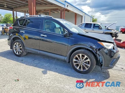 Czwarte zdjęcie samochodu z boku: 2017 TOYOTA RAV4 LIMITED VIN:2T3DFREV4HW633990 - miniatura