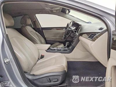 Zdjęcie 13 z 13 samochodu: 2016 HYUNDAI SONATA LIMITED VIN:5NPE34AF5GH345223 - miniatura