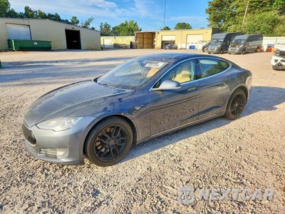 2013 TESLA MODEL S 5YJSA1BG7DFP03771 - główne zdjęcie licytacji z USA - miniatura