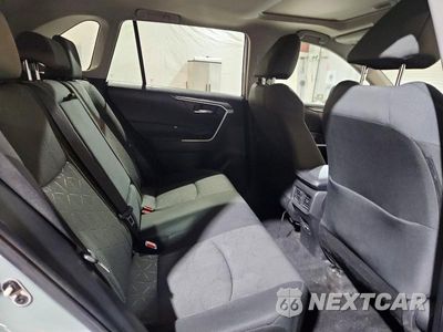 Zdjęcie 11 z 13 samochodu: 2022 TOYOTA RAV4 XLE VIN:2T3P1RFV2NW271387 - miniatura