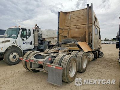 Trzecie zdjęcie samochodu z tyłu: 2011 VOLVO VNL SEMI TRUCK VIN:4V4NC9EH7BN298279 - miniatura