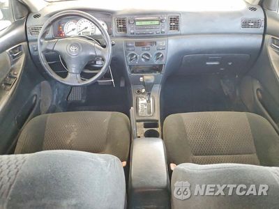 Zdjęcie 8 z 13 samochodu: 2006 TOYOTA COROLLA S VIN:1NXBR30E56Z661516 - miniatura