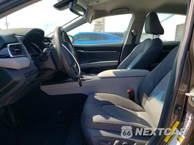 Zdjęcie 7 z 12 samochodu: 2018 TOYOTA CAMRY LE VIN:4T1B11HK8JU550456 - miniatura