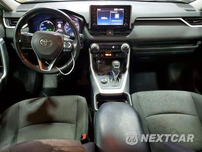 Zdjęcie 8 z 14 samochodu: 2021 TOYOTA RAV4 HYBRID XLE VIN:4T3R6RFV3MU011914 - miniatura