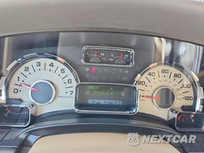 Zdjęcie 9 z 13 samochodu: 2014 FORD EXPEDITION XLT VIN:1FMJU1J55EEF20189 - miniatura