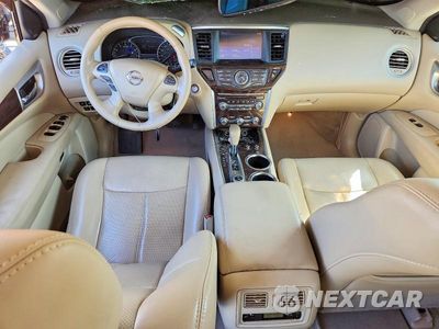 Zdjęcie 8 z 13 samochodu: 2015 NISSAN PATHFINDER PLATINUM VIN:5N1AR2MM1FC602279 - miniatura