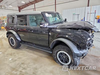 Czwarte zdjęcie samochodu z boku: 2023 FORD BRONCO BASE VIN:1FMEE5DP1PLB95669 - miniatura