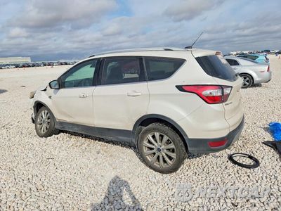 Drugie zdjęcie samochodu z przodu: 2017 FORD ESCAPE TITANIUM VIN:1FMCU9JD8HUC90110 - miniatura