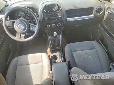 Zdjęcie 8 z 12 samochodu: 2015 JEEP COMPASS SPORT VIN:1C4NJDBB3FD283181 - miniatura