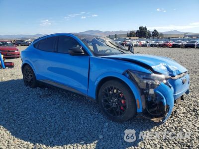 Czwarte zdjęcie samochodu z boku: 2023 FORD MUSTANG MACH-E VIN:3FMTK4SX5PMA63932 - miniatura