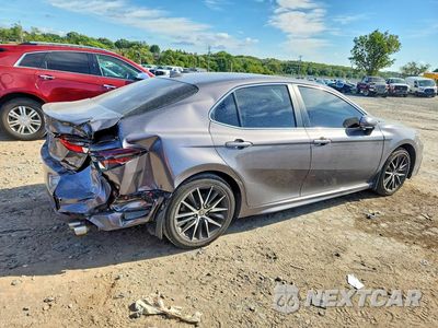 Trzecie zdjęcie samochodu z tyłu: 2023 TOYOTA CAMRY SE VIN:4T1G11AKXPU747301 - miniatura