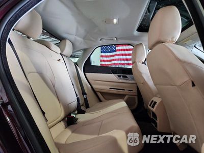 Zdjęcie 10 z 12 samochodu: 2017 JAGUAR XF PREMIUM VIN:SAJBD4BV9HCY29254 - miniatura
