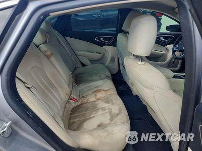 Zdjęcie 10 z 12 samochodu: 2016 CHRYSLER 200 LIMITED VIN:1C3CCCAB5GN117421 - miniatura