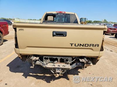 Zdjęcie 6 z 12 samochodu: 2018 TOYOTA TUNDRA SR5 VIN:5TFUW5F19JX759249 - miniatura