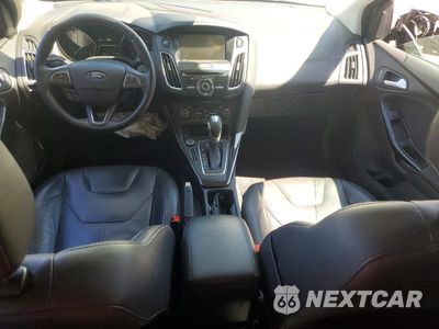Zdjęcie 8 z 12 samochodu: 2016 FORD FOCUS TITANIUM VIN:1FADP3J22GL203520 - miniatura