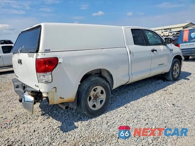 Trzecie zdjęcie samochodu z tyłu: 2012 TOYOTA TUNDRA DOUBLE CAB SR5 VIN:5TFUY5F10CX232729 - miniatura