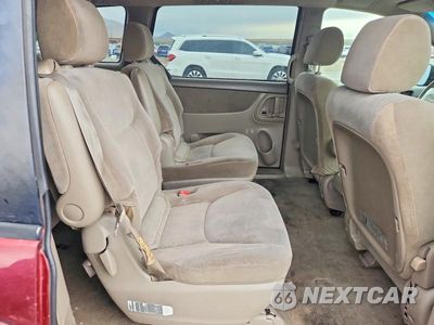 Zdjęcie 11 z 13 samochodu: 2004 TOYOTA SIENNA LE 7 PASSENGER VIN:5TDZA23C04S045934 - miniatura