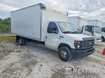 Czwarte zdjęcie samochodu z boku: 2017 FORD ECONOLINE E350 SUPER DUTY CUTAWAY VAN VIN:1FDWE3F63HDC43441 - miniatura