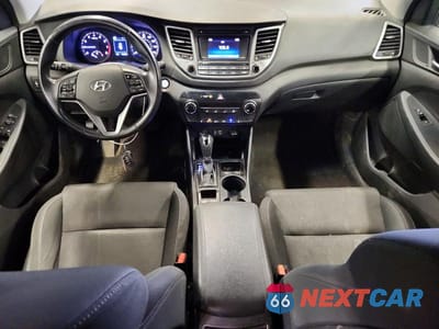 Zdjęcie 8 z 13 samochodu: 2017 HYUNDAI TUCSON SPORT VIN:KM8J3CA22HU396154 - miniatura