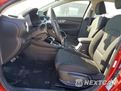 Zdjęcie 7 z 12 samochodu: 2020 KIA FORTE LXS VIN:3KPF24ADXLE201767 - miniatura