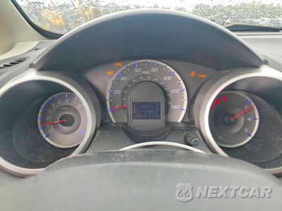 Zdjęcie 9 z 13 samochodu: 2013 HONDA FIT EX VIN:JHMGE8H34DC081195 - miniatura